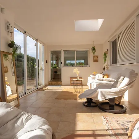 Sunny Near Alicante, Own Pool & Playground! Chalet